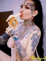 zarella-prive-ontvangst-via-kinky-69080e542ae1c7001222ec53