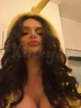 laryssa-prive-ontvangst-via-kinky-65d053b5d907ef0019f2609c