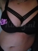 mik-erotische-massage-via-kinky-5e067f8d14b99eff5ff9ff95