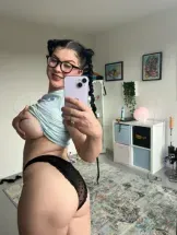 ariana-virtual-sex-via-kinky-6a2857ef48085700149ea24e