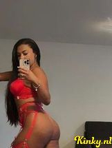 emanuelle-prive-ontvangst-via-kinky-68eef59fc6c1e00013dac0c4