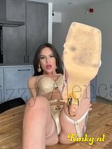 lizzy-prive-ontvangst-via-kinky-6498c2f0853d660012d3f6a5