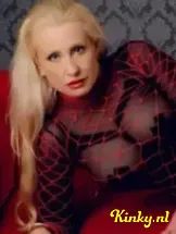 meesteres-tess-bdsm-via-kinky-62e14b5a2e5e3a001a9baa0d