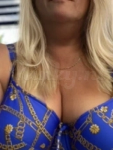 elena-virtual-sex-via-kinky-639718ab18f882001ad618db