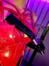 meesteres-tayra-bdsm-via-kinky-695bb35749912700134f9f0a