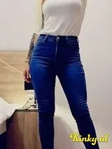 emma-escort-via-kinky-699f084218e9e60013773c0f