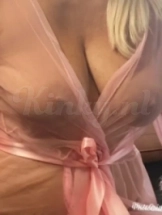 sharon-erotische-massage-via-kinky-68346bdf31f4b00013ba174e