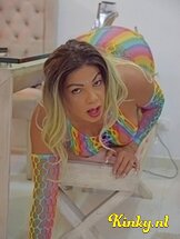 fatima-prive-ontvangst-via-kinky-6546a30487d6e0001ac6eb5f