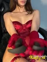 emma-virtual-sex-via-kinky-6938112e3b24e100133dd654