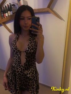 noor-erotische-massage-via-kinky-69432fd285b4260013a87d7c