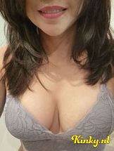 pim-erotische-massage-via-kinky-697642be5ed0c0001212a469