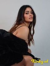 aysha-prive-ontvangst-via-kinky-693253420d73ec001270a99a