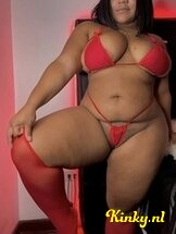 emely-prive-ontvangst-via-kinky-67eaab843cd0cf00131c13b1