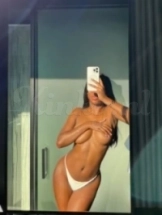 violetta-prive-ontvangst-via-kinky-6908873535dea800130b0fce