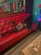 shelly-erotische-massage-via-kinky-69a97385e5772a00134c41e5