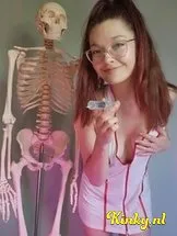 lola-virtual-sex-via-kinky-6478e42b853d660012d3c7c0