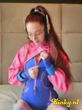 lola-virtual-sex-via-kinky-69a95b2f0154040012fd98ad