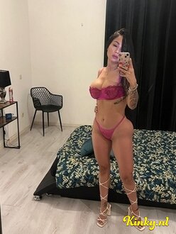 alisson-prive-ontvangst-via-kinky-673e1a8a1f1a290014cd9453