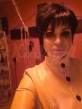 isabel-bdsm-via-kinky-697899c1fba79a0013a75151