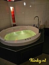 simone-erotische-massage-via-kinky-66035d66061c090019f008db