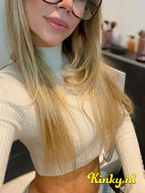 yvette-escort-via-kinky-67c1be5410bfcd0013be13d4