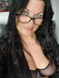 angel-erotische-massage-via-kinky-650c8ab487d6e0001ac677ef