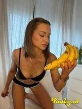 emely-prive-ontvangst-via-kinky-699834e6c89a7b001322cd3e