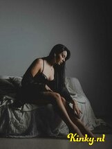 valeria-prive-ontvangst-via-kinky-654a408f8fbe77001d51d661