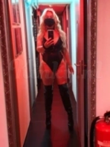 meesteres-payne-bdsm-via-kinky-6867bf2e3cd0cf00131ce56d