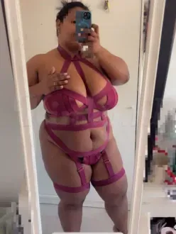 marilenny-prive-ontvangst-via-kinky-69f784349255f000143fe43c