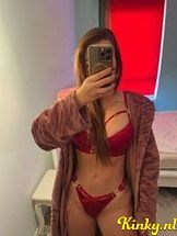 nikkie-prive-ontvangst-via-kinky-68f7d794665fb200136330bc