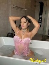 alya-prive-ontvangst-via-kinky-655c229a568d4d0019f2bd2f