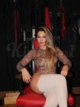 laura-erotische-massage-via-kinky-69136c5aa9c49d0013967fc5