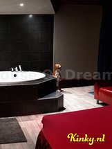 house-of-dreams-afoort-privehuis-in-amersfoort-5cf66d90dcb88a044b29248c