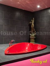 house-of-dreams-afoort-privehuis-in-amersfoort-5cf66d89402232e8c4d7fad6