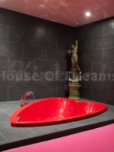 house-of-dreams-afoort-privehuis-in-amersfoort-5cf66d89402232e8c4d7fad6