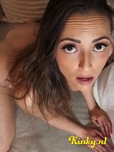 roxy-virtual-sex-via-kinky-676e2f533a3591001292a2ac