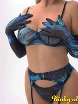 natasha-prive-ontvangst-via-kinky-68b6c71b1240cb001339438b