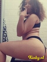 rosaline-virtual-sex-via-kinky-6809009e31f4b00013b9d51d