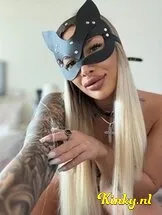 mistress-xenna-bdsm-via-kinky-67b46bf93b24a00014261d04