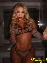 ts-valeria-prive-ontvangst-via-kinky-69095ac8665fb200136350a8