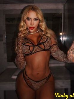 ts-valeria-prive-ontvangst-via-kinky-69095ac8665fb200136350a8