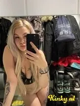 michelle-virtual-sex-via-kinky-6744855fbbd47800142c405e