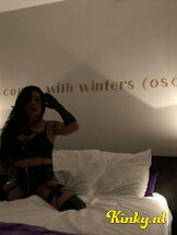 valeria-prive-ontvangst-via-kinky-658ebdd806cb06001219f9c0