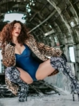 dominatrix-chiarabella-bdsm-via-kinky-691f7fe1c0682f0013e04380