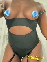 mimi-virtual-sex-via-kinky-664ca496ce23b1001a1e7e3a