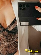 chantal-virtual-sex-via-kinky-65aea9c74f139f00129963b1