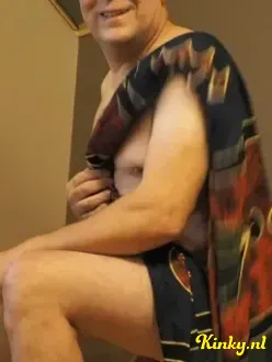 bart-erotische-massage-via-kinky-65b3fd2a8bec2e0012777b24