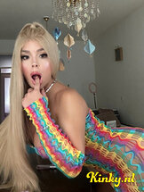 valentina-prive-ontvangst-via-kinky-66c3403f3976630013754d6a