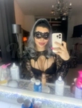 souhaila-prive-ontvangst-via-kinky-694103b06578fb001393a590